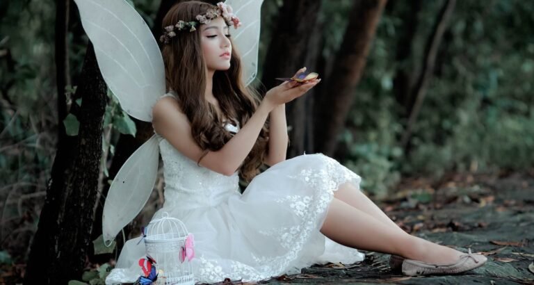 Why Men Should Get Manicures As Well