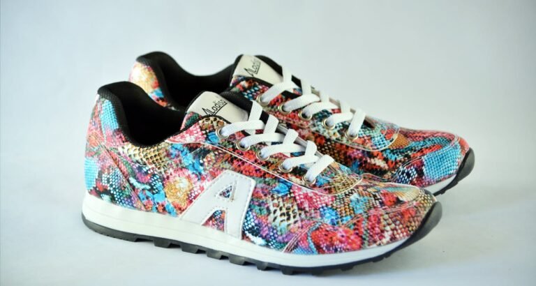 Shoe Buying Considerations For Experts And Novices